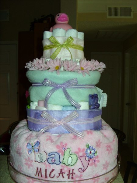 Baby blanket diaper cake