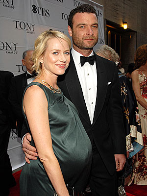 Naomi Watts and Liev Shrieber